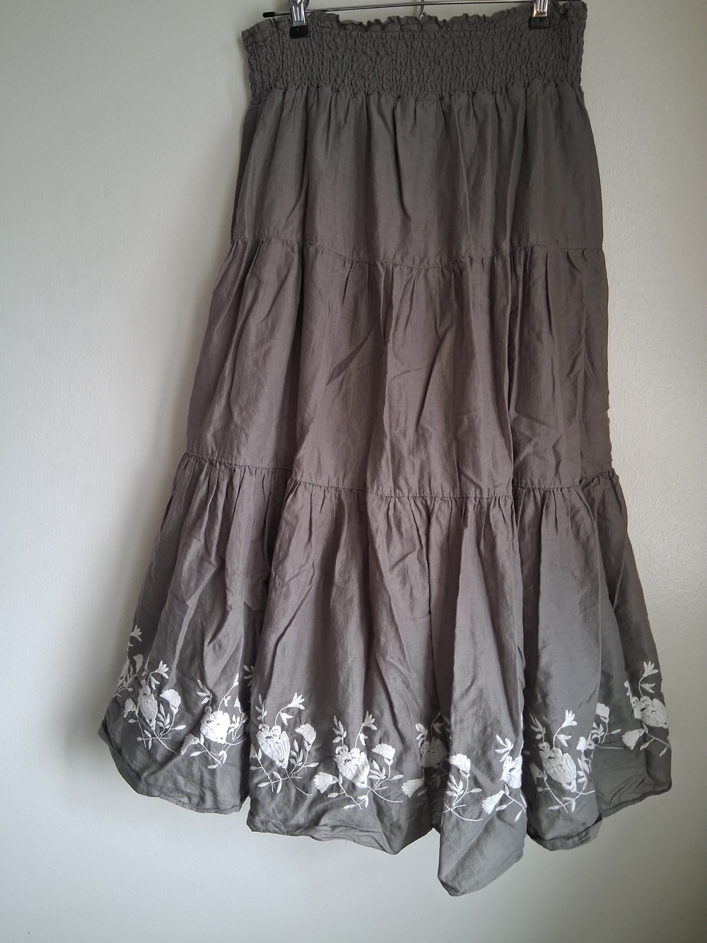 Vtg Y2K Old Navy Embroidered Tiered Maxi Skirt Gray Whimsygoth Boho